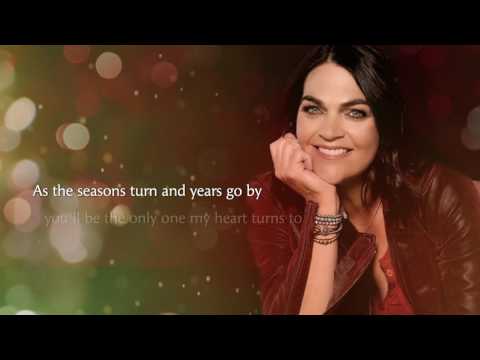 Leslie Cours Mather - "Another Christmas Loving You" [Lyric Video]