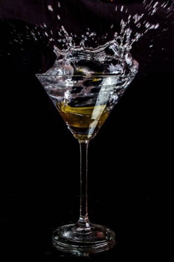 5 easy and quick steps to make vodka martini with coffee infusion 99 1657998584