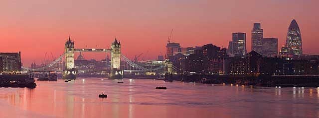 640px London Thames Sunset panorama Feb 2008