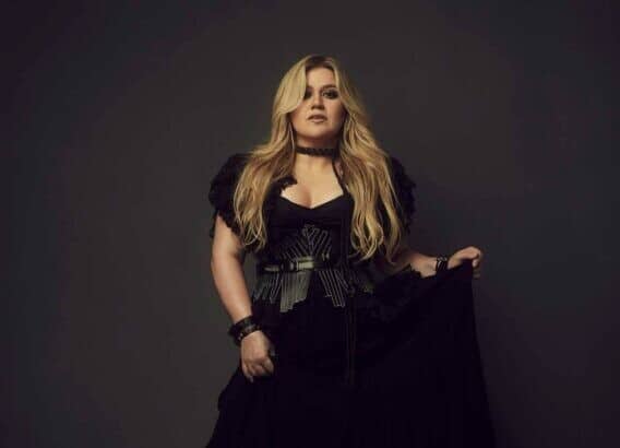 Kelly Clarkson credit Brian Bowen Smith 0