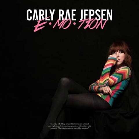 image001 Carly Rae Jepsen