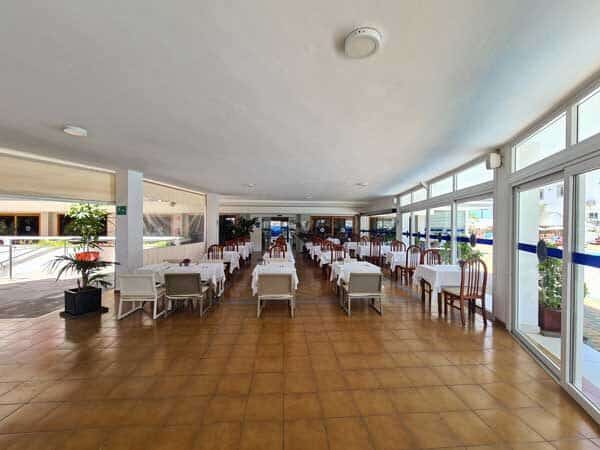 restaurant5