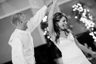 wedding party dance bride 163219